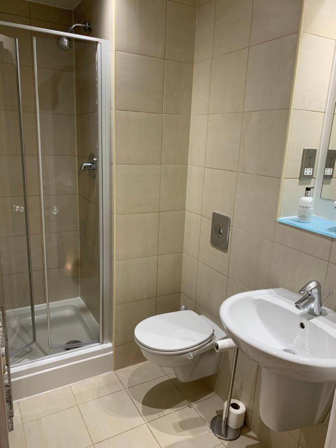 Modern, City Centre, Studio Apartment With Free Wifi, Gym Access, Netflix - West One Sheffield Eksteriør bilde